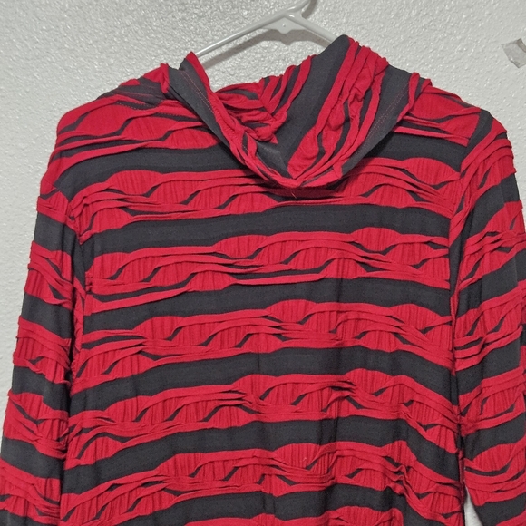 Yushi art to wear top size small - Picture 8 of 12